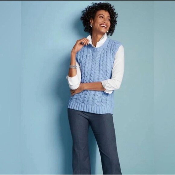 TALBOTS Non-Iron Perfect Shirt Women's Size 4 White NWT! - Picture 2 of 5